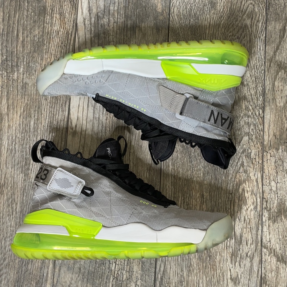 JORDAN PROTRO-MAX 720 shoes 9 - Picture 5 of 16